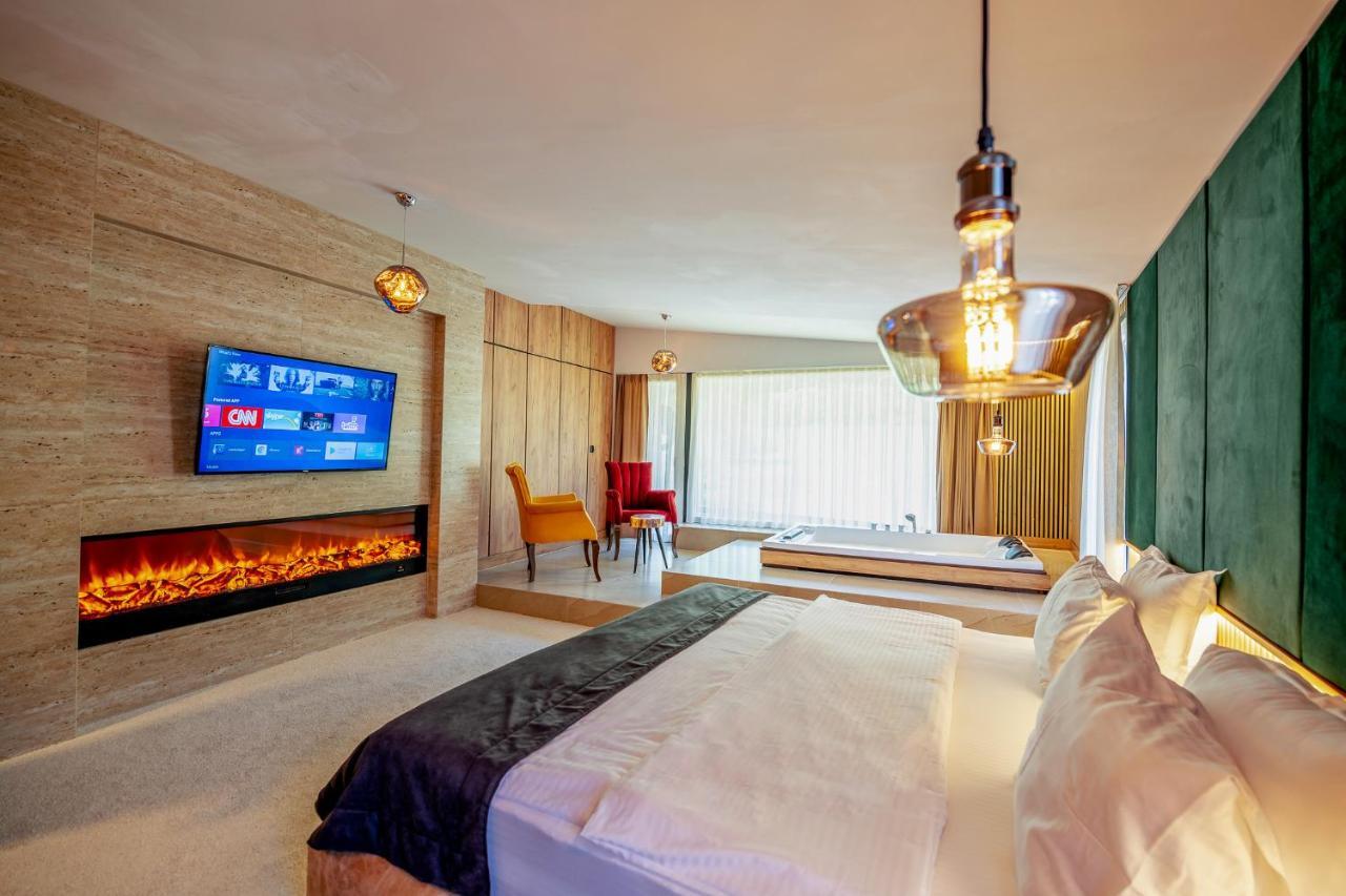 Resort Ujevara E Drinit Peje Luaran gambar