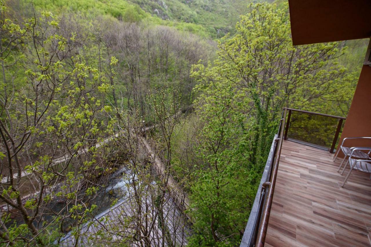 Resort Ujevara E Drinit Peje Luaran gambar