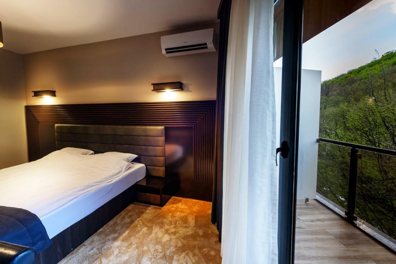 Resort Ujevara E Drinit Peje Luaran gambar